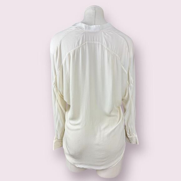 VINCE Cream Split Neck Long Sleeve Popover Blouse | NO SIZE TAG (see measurement - Picture 3 of 7